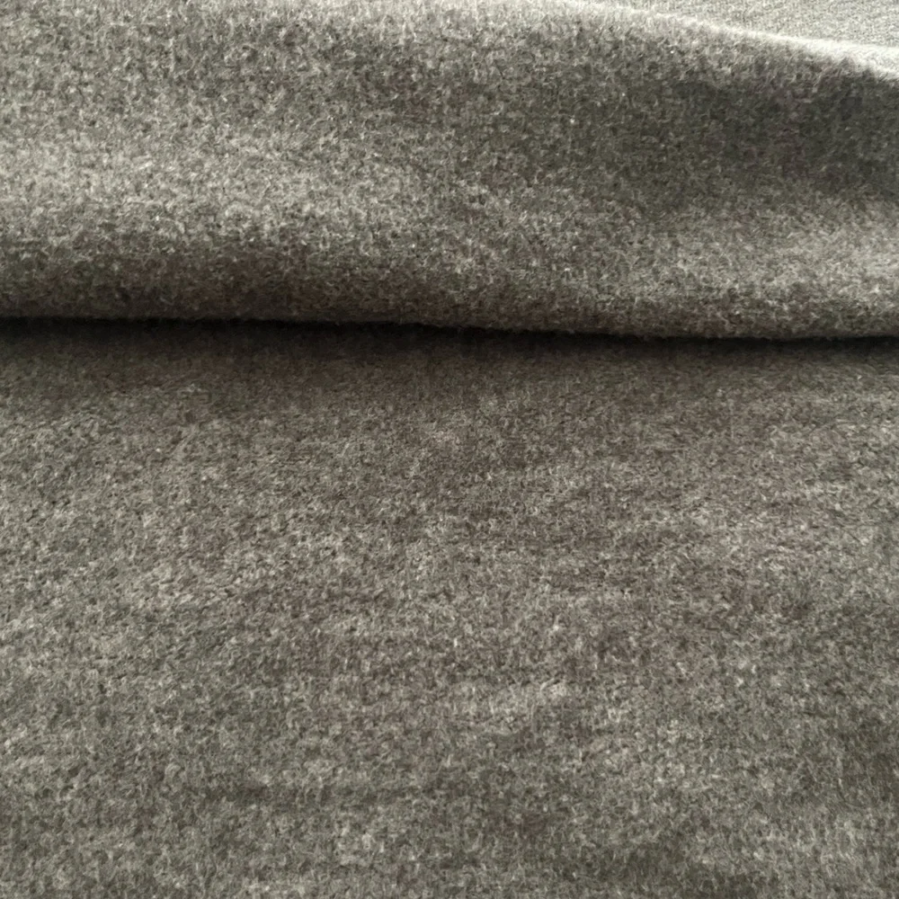 EUC Wild Fable Cropped Crewneck Sweatshirt in Heathered Gray - Sz Large - Picture 8 of 11